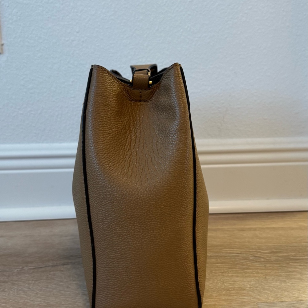 Tory Burch Leather Shoulder Bag/Tiramisu color - Picture 4 of 16